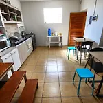 Casona Tordo - A 3 Cdras De La Plaza - Habitaciones Con Bano Privado